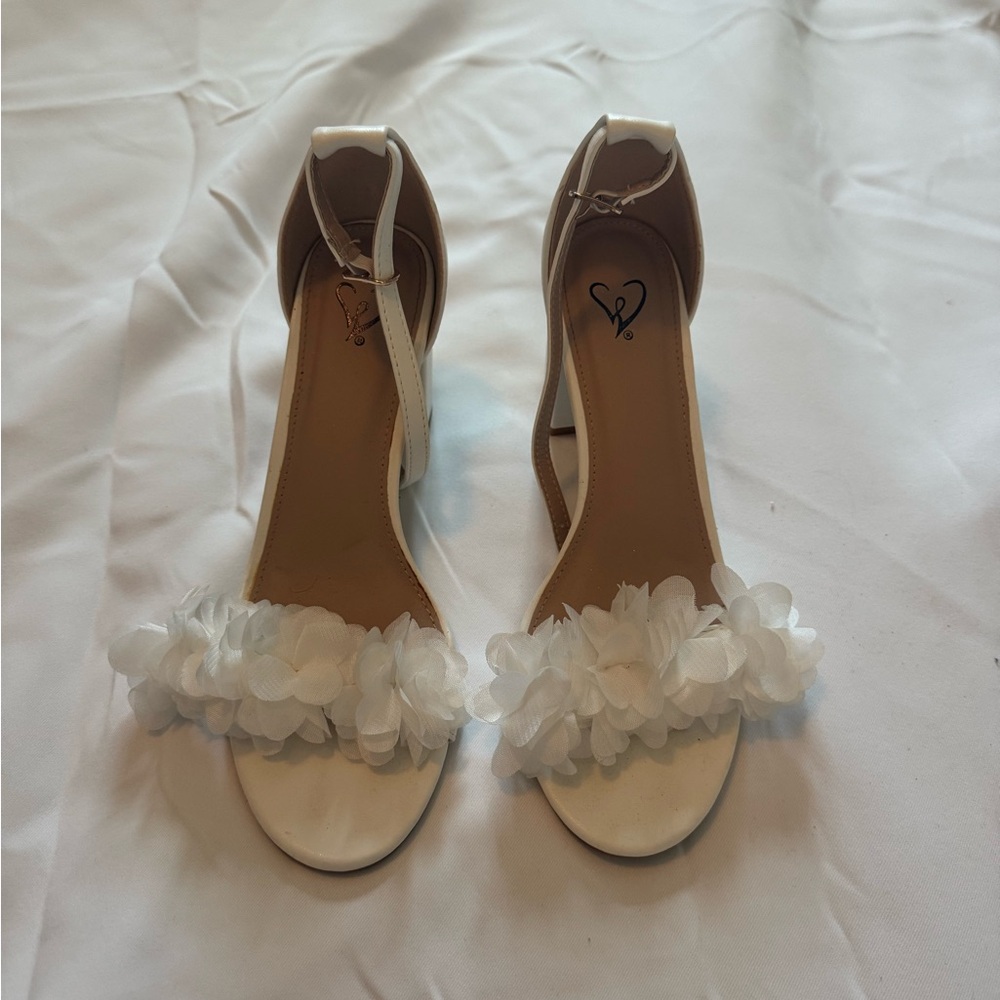 White Floral Ankle-Strap Women's Heels